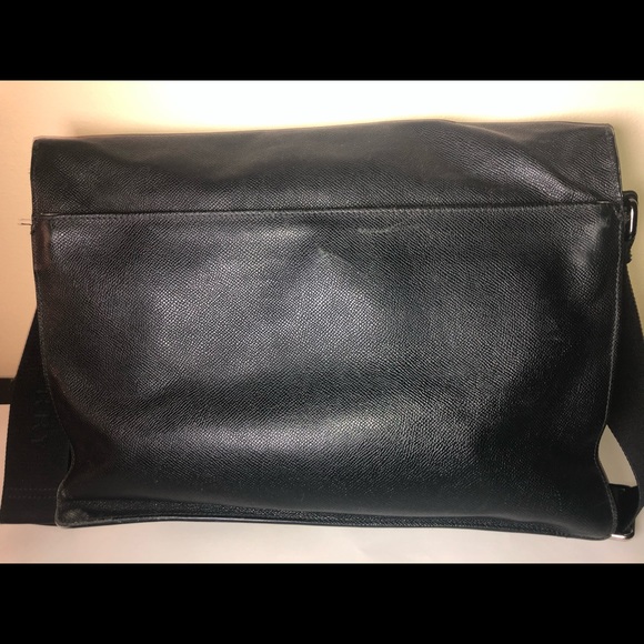 Burberry Men’s Rivendale Satchel - Picture 9 of 11